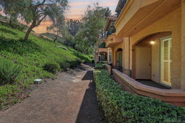 18585 Caminito Pasadero 432, San Diego, CA 92128