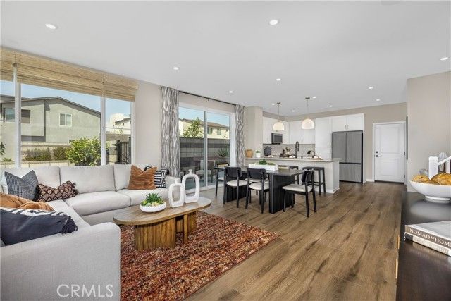 3648 S. Eichler Paseo 5, Ontario, CA 91761