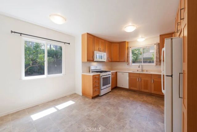 218 Calle De Arboles, Redondo Beach, CA 90277