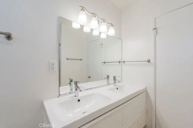 218 Calle De Arboles, Redondo Beach, CA 90277