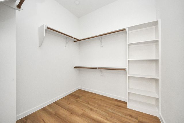 1216 E 34th Street C, Houston, TX 77022