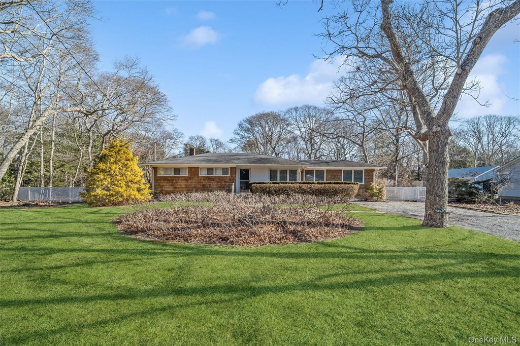 58 Old Depot, Quogue, NY 11959