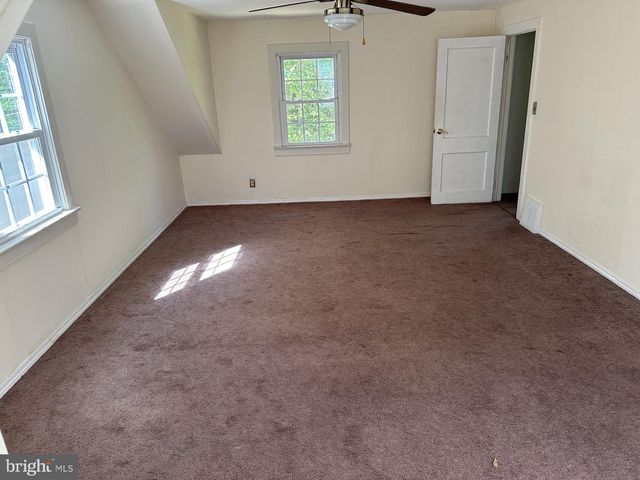 317 MAGNOLIA RD, Pemberton, NJ 08068