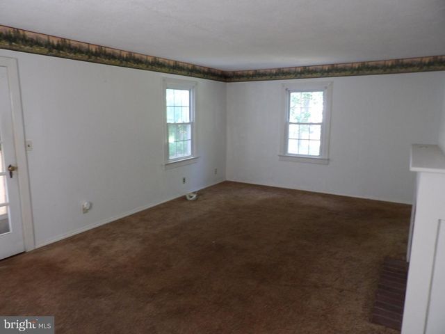 317 MAGNOLIA RD, Pemberton, NJ 08068