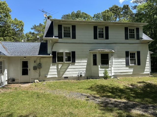 317 MAGNOLIA RD, Pemberton, NJ 08068