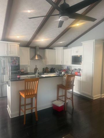 597 Herrington Haven Road, Lancaster, KY 40444