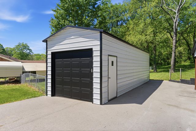 597 Herrington Haven Road, Lancaster, KY 40444