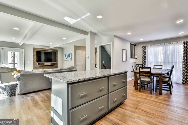 331 Hamdon Kells, Peachtree City, GA 30269