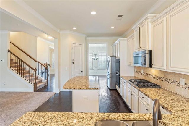 6857 Louis Drive, Locust Grove, GA 30248