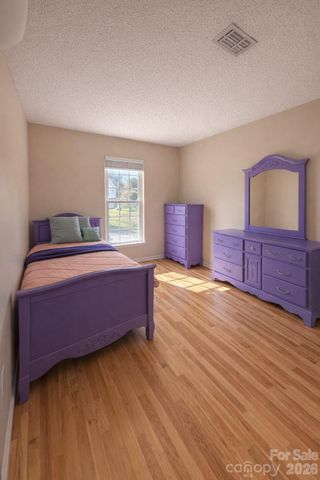 7531 Woodknoll Drive, Charlotte, NC 28217