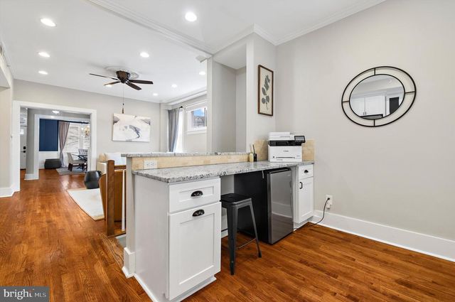 190 DUKE OF GLOUCESTER ST, Annapolis, MD 21401