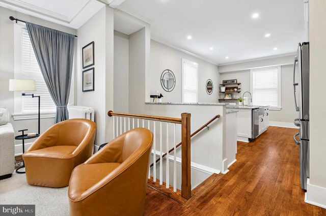 190 DUKE OF GLOUCESTER ST, Annapolis, MD 21401