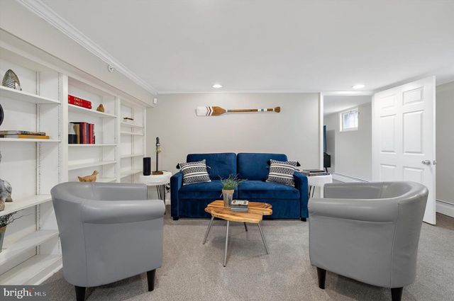 190 DUKE OF GLOUCESTER ST, Annapolis, MD 21401