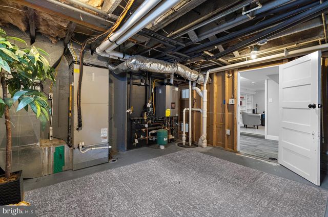 190 DUKE OF GLOUCESTER ST, Annapolis, MD 21401