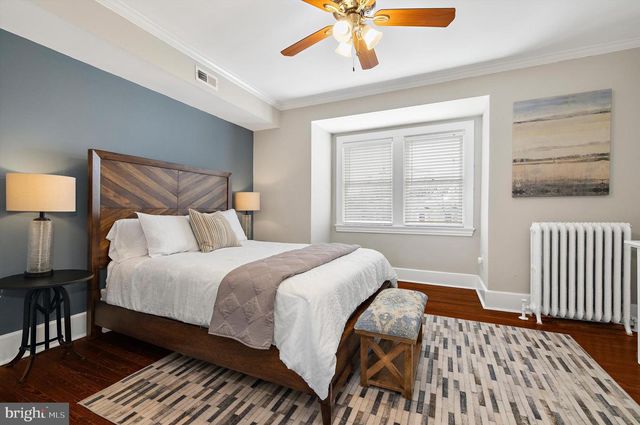 190 DUKE OF GLOUCESTER ST, Annapolis, MD 21401