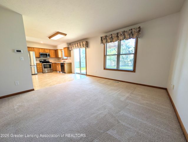 1621 Holbrook Road, Holt, MI 48842