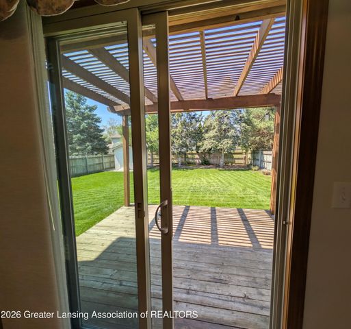 1621 Holbrook Road, Holt, MI 48842