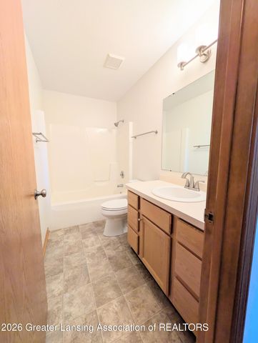 1621 Holbrook Road, Holt, MI 48842