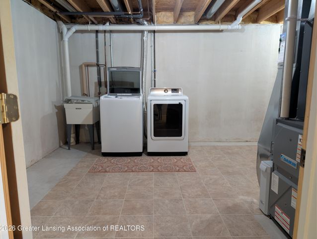 1621 Holbrook Road, Holt, MI 48842