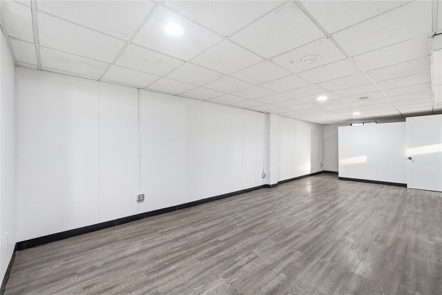 654 S Lucas Street, Iowa City, IA 52240