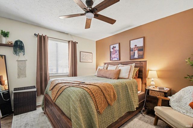 5101 Jenny Lane, Mishawaka, IN 46545