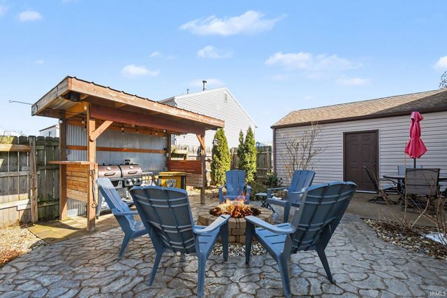 5101 Jenny Lane, Mishawaka, IN 46545