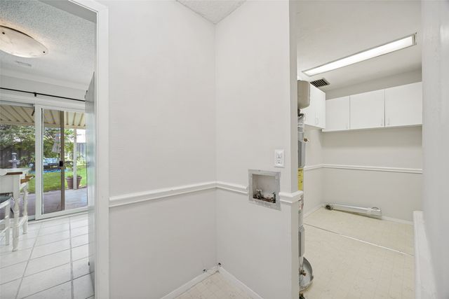 2817 Elk Grove Road, Carrollton, TX 75007
