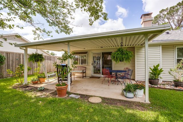 2817 Elk Grove Road, Carrollton, TX 75007