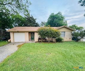 1904 Miles Street, Copperas Cove, TX 76522