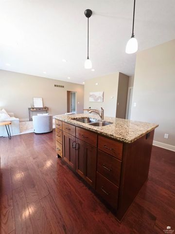 3700 Deakon Drive, Manhattan, KS 66503