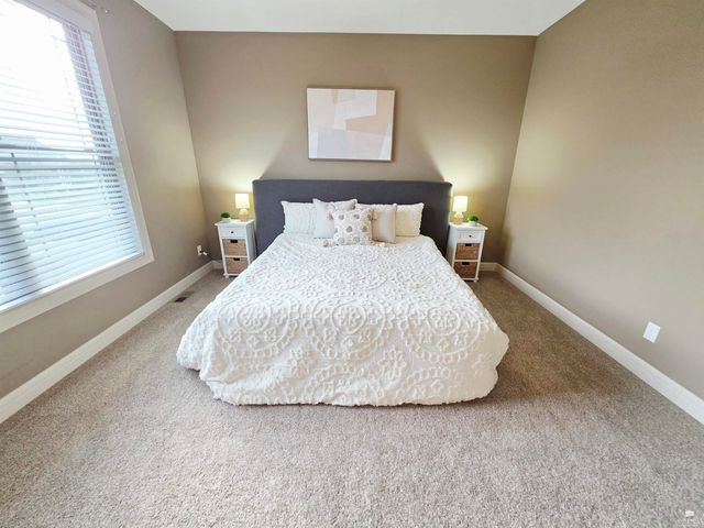 3700 Deakon Drive, Manhattan, KS 66503