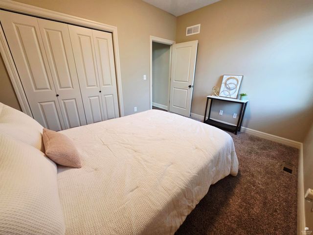 3700 Deakon Drive, Manhattan, KS 66503