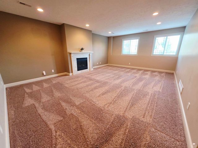 3700 Deakon Drive, Manhattan, KS 66503