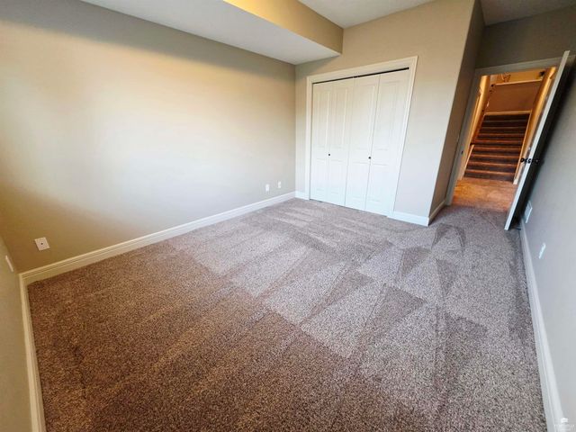 3700 Deakon Drive, Manhattan, KS 66503
