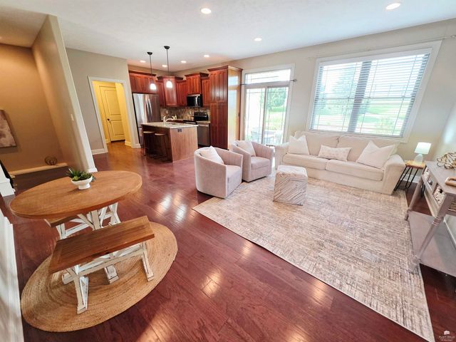 3700 Deakon Drive, Manhattan, KS 66503
