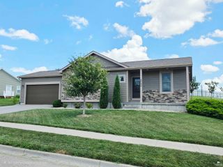 3700 Deakon Drive, Manhattan, KS 66503