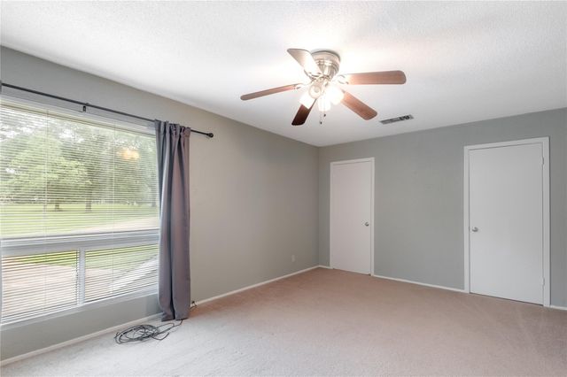 400 Echo Lane 27, Livingston, TX 77351