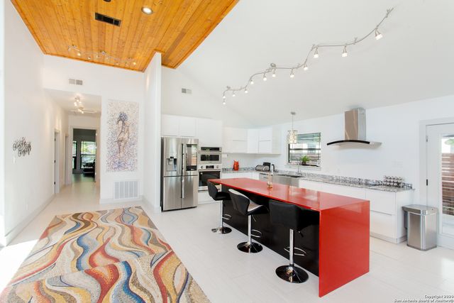 210 FURNISH AVE, San Antonio, TX 78204