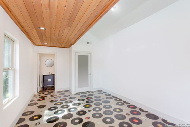 210 FURNISH AVE, San Antonio, TX 78204