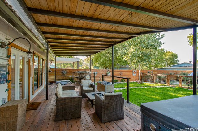 210 FURNISH AVE, San Antonio, TX 78204