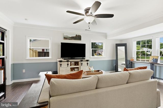 4907 SHIRLEY ST, Alexandria, VA 22309