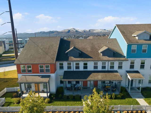 6429 W SOUTH JORDAN PKWY, South Jordan, UT 84009