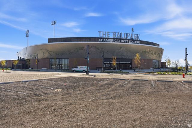 6429 W SOUTH JORDAN PKWY, South Jordan, UT 84009