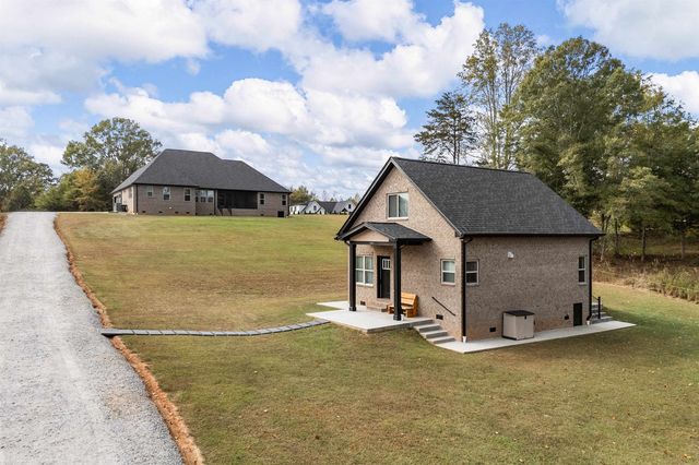 1616 Christopher Road, Campobello, SC 29322