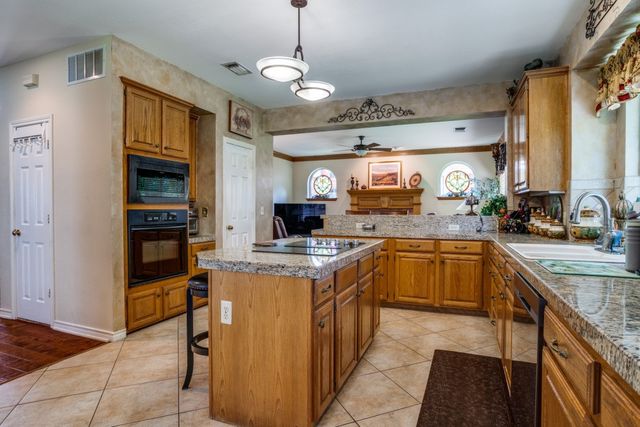 1716 Cross Point Road, Mckinney, TX 75072