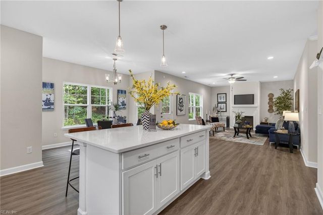 2515 Deal's Creek CT, Chesapeake, VA 23323