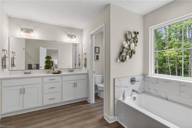 2515 Deal's Creek CT, Chesapeake, VA 23323