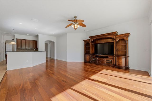 5268 SOUTHERN VALLEY LOOP, Brooksville, FL 34601