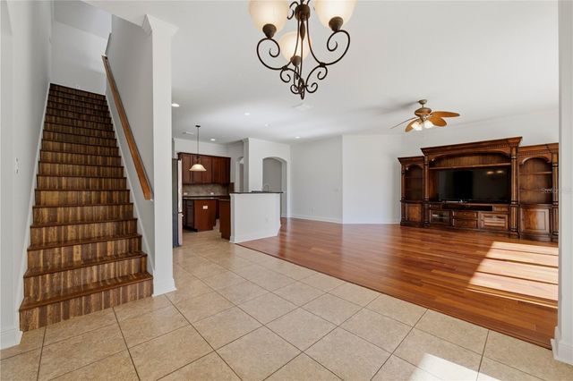 5268 SOUTHERN VALLEY LOOP, Brooksville, FL 34601