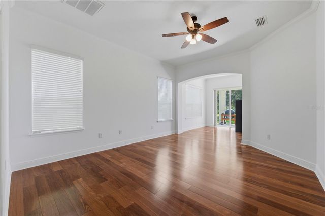 5268 SOUTHERN VALLEY LOOP, Brooksville, FL 34601